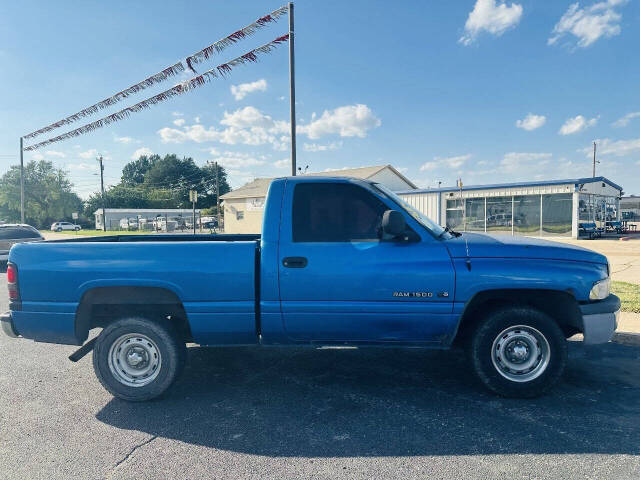 dodge ram pickup 1998 1B7HC16X8WS664399 image dodge ram pickup 1998 1B7HC16X8WS664399 image